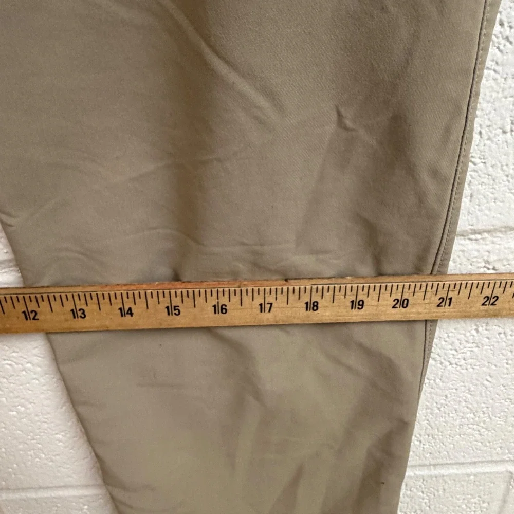 Under Armour Mens Performance Golf Chino Pants 34x32 Khaki Stretch Techwear Gorp